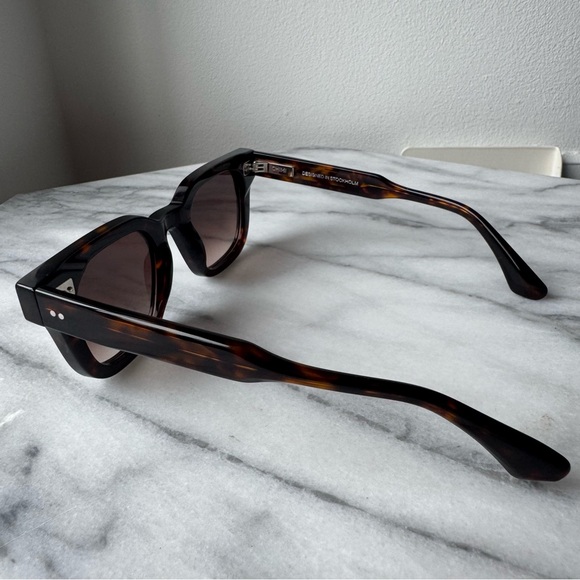 Tortoise Shell Square Sunglasses - Picture 5 of 11